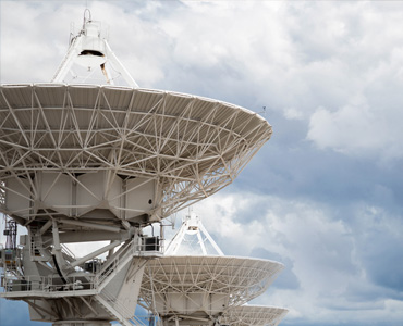 radar dishes pointed at the sky